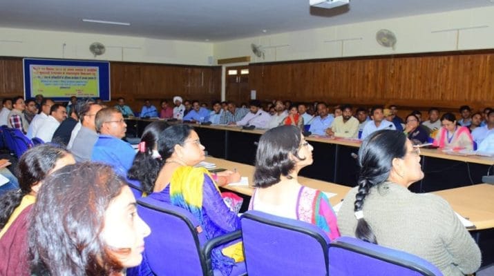 उत्तराखंड: 8 जिलों में सीएम हेल्पलाइन ट्रेनिंग संपन्न, शेष जिलों में भी होगी शीघ्र 1 उत्तराखंड: 8 जिलों में सीएम हेल्पलाइन ट्रेनिंग संपन्न, शेष जिलों में भी होगी शीघ्र 1 Hello Uttarakhand News »