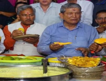 हरदा का ककड़ी पार्टी से पहले त्रिवेंद्र सरकार पर तंज, कहा- ककड़ियों का जखीरेबाज घोषित कर मुकदमा न कर दे सरकार 4 Hello Uttarakhand News »