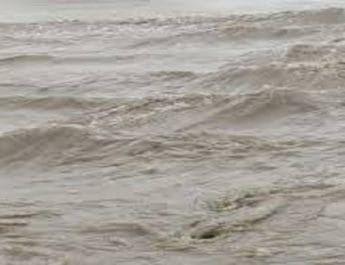 उफान में नदियां, बारिश में बही कार, युवक को रेस्क्यू कर बचाया 6 Hello Uttarakhand News »