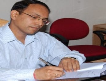 आईएएस रविनाथ रमन बने गढ़वाल कमिश्नर, दिलीप जावलकर पदमुक्त 3 Hello Uttarakhand News »