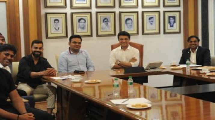 BCCI अध्यक्ष गांगुली ने विराट और रोहित से की आगे की योजनाओं पर चर्चा 1 BCCI अध्यक्ष गांगुली ने विराट और रोहित से की आगे की योजनाओं पर चर्चा 1 Hello Uttarakhand News »