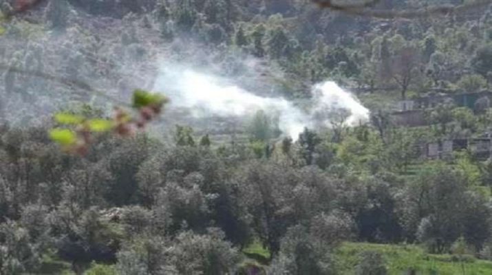 पाकिस्तान ने रिहायशी इलाकों में फिर दागे गोले, एक महिला की मौत; सेना ने दिया मुंहतोड़ जवाब, सीमा पर अलर्ट 1 Hello Uttarakhand News »