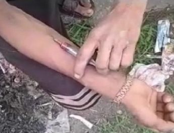 स्वास्थय विभाग की बड़ी लापरवाही, नशे के इंजेक्शन से युवाओं में एचआईवी पॉजिटिव का खतरा 3 Hello Uttarakhand News »