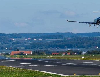 गाज़ियाबाद से पिथौरागढ़ के बीच आज से हवाई यात्रा शुरू, जाने पूरी जानकरी 3 Hello Uttarakhand News »