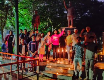 अभिभावक संघ ने की मन्त्री हरक सिंह की निंदा, नहीं मनाएंगे दिवाली, आन्दोलन के 25वें दिन छात्रों ने शहीदों को किया याद 2 Hello Uttarakhand News »