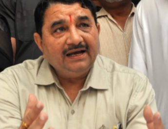 विधायक काऊ की बढ़ी मुश्किलें, विवादित ओडियो के जाँच के आदेश जारी 2 Hello Uttarakhand News »