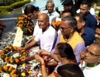 रामपुर तिराहा कांड: शहीद राज्य आंदोलनकारियों को मुख्यमंत्री ने दी श्रद्धांजलि 4 Hello Uttarakhand News »