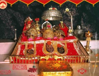 वैष्णो देवी में 62,71,000 श्रद्धालुओं ने मां के दरबार में लगाई हाजिरी, टूटे कई रिकॉर्ड 2 Hello Uttarakhand News »