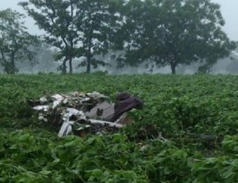 ट्रेनर विमान दुर्घटनाग्रस्त, महिला पायलट समेत दो पायलटों की दर्दनाक मौत 2 Hello Uttarakhand News »