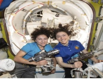 अंतरिक्ष में महिलाओं ने रचा इतिहास, पहली बार बगैर पुरुष के निकलीं स्पेसवॉक पर 3 Hello Uttarakhand News »