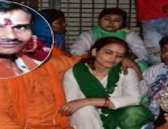 सरकार के आश्वासन के बाद कमलेश का परिवार अंतिम संस्कार को तैयार 3 Hello Uttarakhand News »