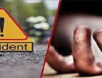 सड़क किनारे डिवाइडर से टकराई बुलेट, व्यक्ति की मौत 2 Hello Uttarakhand News »