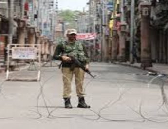 कश्मीर में आतंकी हमला, बौखलाए आतंकियों ने ली पांच मजदूरों की जान 4 Hello Uttarakhand News »