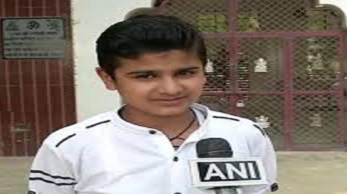 चुनावी माहौल के बीच 12 साल का बच्चा बटोर रहा सुर्खियाँ, ये रही ख़ास वजह 1 Hello Uttarakhand News »