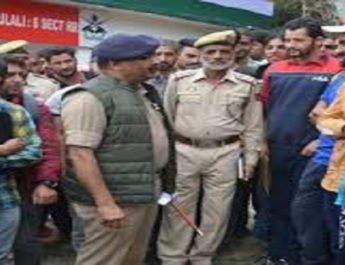 कश्मीर में आज 70 दिनों बाद मोबाइल सेवाएं हुयी शुरू 4 Hello Uttarakhand News »