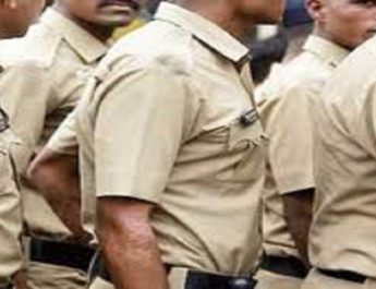 देहरादून मे बुरी हालत में युवक का शव मिलने से हड़कंप ,नही हो पाई शिनाख्त 3 Hello Uttarakhand News »