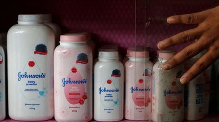 जॉनसन बेबी पाउडर में मिला कैंसर कारक तत्व, कंपनी ने वापस मंगाए 33 हजार डिब्बे 1 Hello Uttarakhand News »