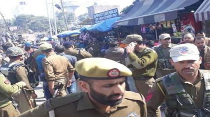 जम्मू को दहलाने की बड़ी साजिश नाकाम, बस से 18 किलो विस्फोटक बरामद 1 Hello Uttarakhand News »