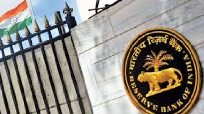 सरकार बैंकों में इस साल निवेश करने जा रही है 70,000 करोड़ रुपये, अब नहीं बंद होंगे बैंक 1 Hello Uttarakhand News »