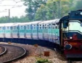 रेलवे विभाग में 4,000 पदों पर बम्पर भर्तियाँ, ऐसे करना होगा आवेदन 1 Hello Uttarakhand News »