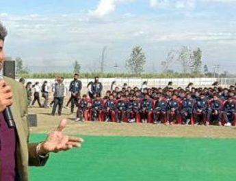 उत्तराखंड पहुंचे कपिल देव, बोले- मान्यता मिलने से नहीं, कठिन परिश्रम से बढ़ते खिलाड़ी 3 Hello Uttarakhand News »