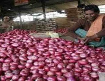 प्याज़ के दाम ने छुआ आसमान ,प्रधानमंत्री के भोजन की सूची से भी हटाया गया प्याज़ 3 Hello Uttarakhand News »