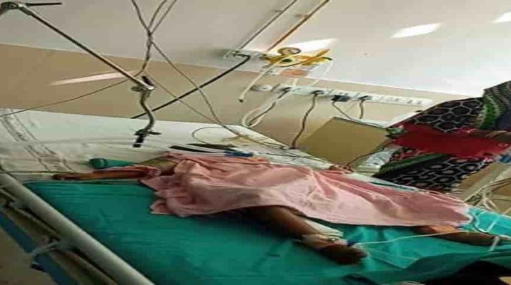 बेघर हुए लोगों में से एक बच्ची एम्स आईसीयू में भर्ती 1 Hello Uttarakhand News »