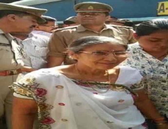 पीएम मोदी की पत्नी जशोदाबेन पहुंचेंगी कुम्भ नगरी हरिद्वार , ये है वजह 4 Hello Uttarakhand News »