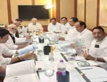 शरद पवार के घर कांग्रेस और एनसीपी की बैठक हुई शुरू 4 Hello Uttarakhand News »