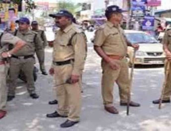 अयोध्या फैसले के बाद देहरादून के चप्पे-चप्पे पर पुलिस तैनात 2 Hello Uttarakhand News »