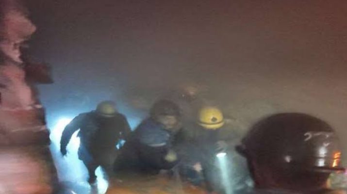 Death toll rose to 43 in a massive fire in a factory in Delhi 1 Hello Uttarakhand News »