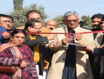 'नेशनल हैण्डलूम एक्सपो' में 14 राज्यों ने सजाए स्टॉल, सीएम त्रिवेंद्र रावत ने किया उद्घाटन 2 Hello Uttarakhand News »