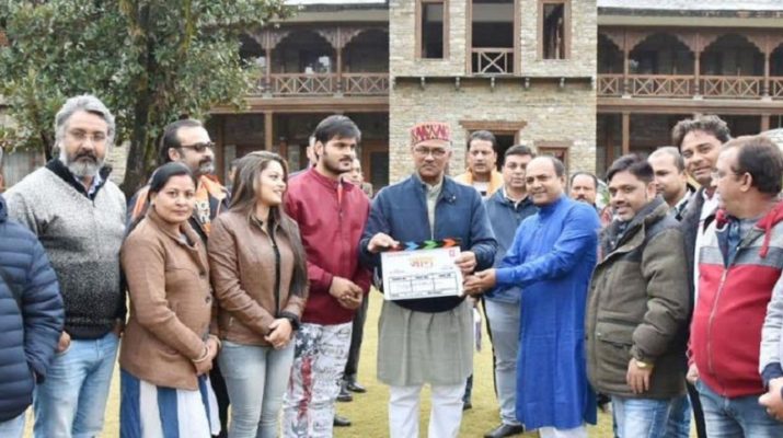 मुख्यमंत्री त्रिवेन्द्र सिंह रावत ने लिया ‘जान’ का मुहुर्त शॉट 1 Hello Uttarakhand News »
