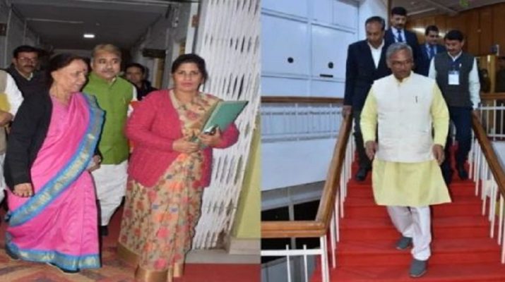 उत्तराखंड विधानसभा सत्र: अपने ही विधायकों के सवालों से घिरी सरकार, मंत्रियों से मिला गोलमोल जवाब 1 उत्तराखंड विधानसभा सत्र: अपने ही विधायकों के सवालों से घिरी सरकार, मंत्रियों से मिला गोलमोल जवाब 1 Hello Uttarakhand News »