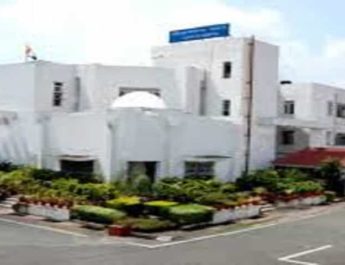 कांग्रेस बोली- लाभ की संस्था को निजी हाथों में क्यों सौंप रहे; कौशिक बोले- राज्य के हितों से समझौता नहीं 4 Hello Uttarakhand News »