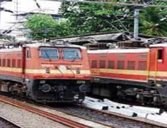 उपासना और कुम्भ एक्सप्रेस बंद होने से यात्रियों को झेलनी पड़ सकती है परेशानी 8 Hello Uttarakhand News »