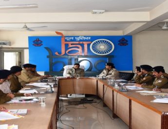 सीएए को लेकर शान्ति व्यवस्था बनाये,बिना कारण विवेचना लम्बित रखने पर नपेंगे थानेदार-एसएसपी 3 Hello Uttarakhand News »