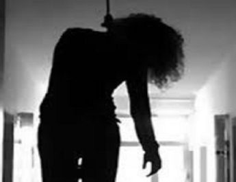 बहन ने लगाई फांसी, शव को बेड में रखकर दो दिन तक घूमता रहा भाई 3 Hello Uttarakhand News »