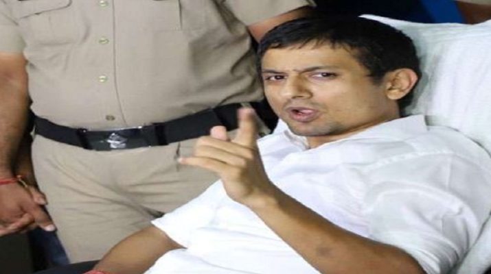 देहरादून: ड्यूटी पर तैनात पुलिसकर्मी भर रहे थे खर्राटे, एसएसपी ने दी रोज 10 किमी दौड़ने की सजा 1 Hello Uttarakhand News »