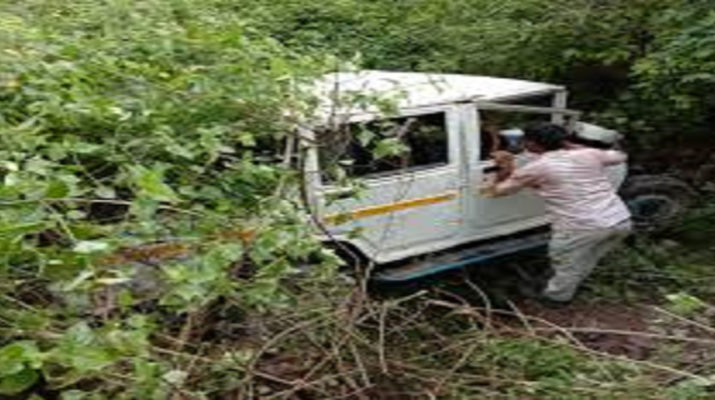 दर्दनाक हादसा: टिहरी में खाई में गिरी सूमो, एक की मौत, 6 घायल 1 Hello Uttarakhand News »