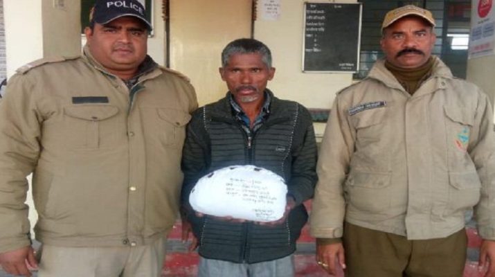 देहरादून: अवैध गांजे की खेप के साथ अभियुक्त गिरफ्तार 1 Hello Uttarakhand News »
