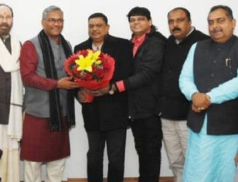 सीएम के निर्देश पर देहरादून में हुई “मुद्दा 370 जे एण्ड के” की स्पेशल स्क्रीनिंग 3 Hello Uttarakhand News »