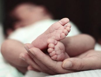 उत्तराखंड: पुल के नीचे पड़ी मिली नवजात बच्ची, नाल में मिली अस्पताल की क्लिप 4 Hello Uttarakhand News »