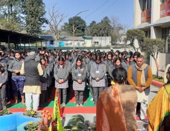 केवी आइटीबीपी देहरादून में मां सरस्वती की प्रतिष्ठापना का भव्य कार्यक्रम, गांधी जी की पुण्यतिथि पर शहीदों को दी श्रद्धांजलि 3 Hello Uttarakhand News »