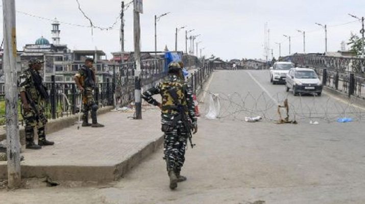 मोदी सरकार के 5 बड़े मंत्रियों का कश्मीर दौरा आज से, ये मंत्री हैं शामिल.. 1 मोदी सरकार के 5 बड़े मंत्रियों का कश्मीर दौरा आज से, ये मंत्री हैं शामिल.. 1 Hello Uttarakhand News »