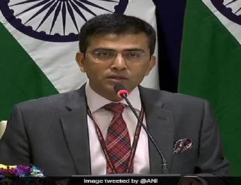 कश्मीर पर पाक की चाल हुई विफल, विदेश मंत्रालय बोला कश्मीर पर तीसरे पक्ष की भूमिका नही... 5 Hello Uttarakhand News »