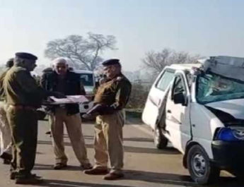 बारातियों से भरी गाड़ी का हुआ भयानक एक्सीडेंट, 6 की मौत 4 Hello Uttarakhand News »