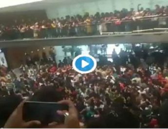 बिग बॉस: फैंस के बीच पहुंचे सिद्धार्थ-आसिम, फैंस ने की नारेबाजी; देखिए वीडियो... 4 Hello Uttarakhand News »