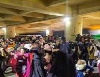 CAA-NRC के विरोध में मेट्रो स्टेशन की नीचे बैठीं महिलाएं 4 Hello Uttarakhand News »