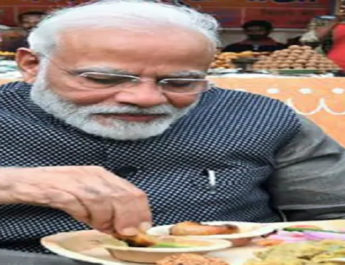 PM मोदी के लिट्टी खाने की तस्वीर ट्वीट करते हुए तेजस्वी यादव बोले... 2 Hello Uttarakhand News »